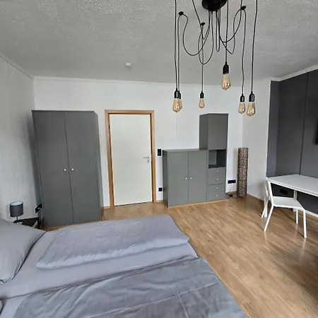 Work & House In Linz *