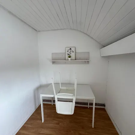 Work & House In Linz * لينتس آم راين