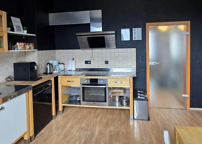 דירה Work & House In Linz לינץ אם ריין