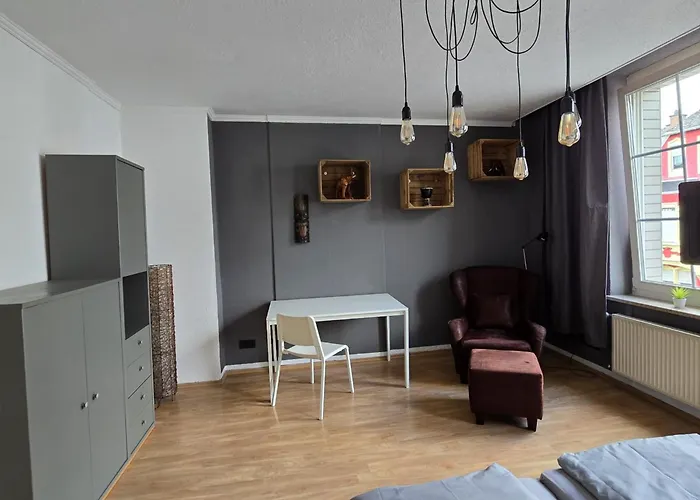 Work & House In Linz דירה